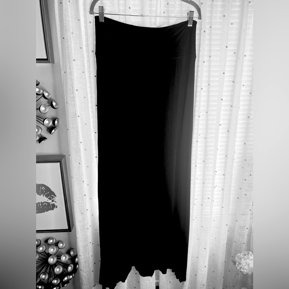 Long black skirt